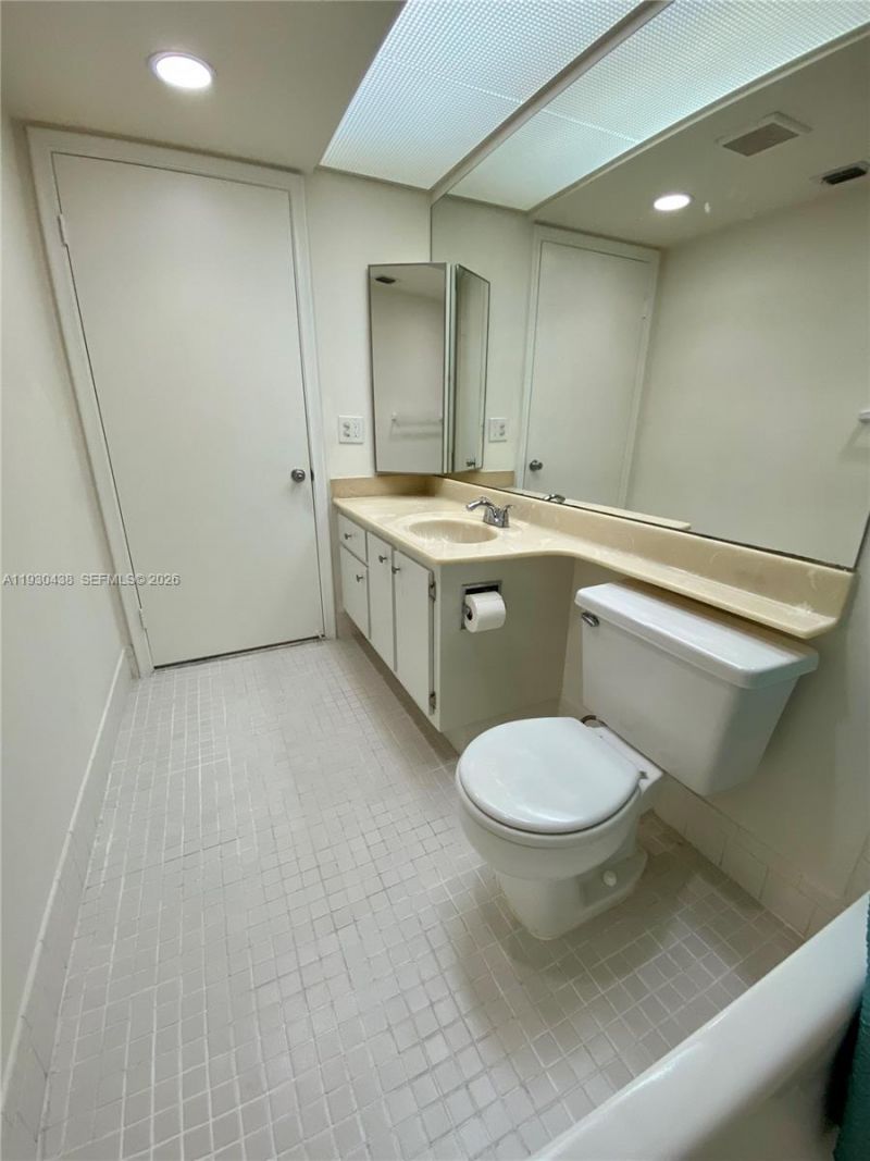 12850 SW 4th Ct, Unit 413I, Pembroke Pines, FL 33027 Photo