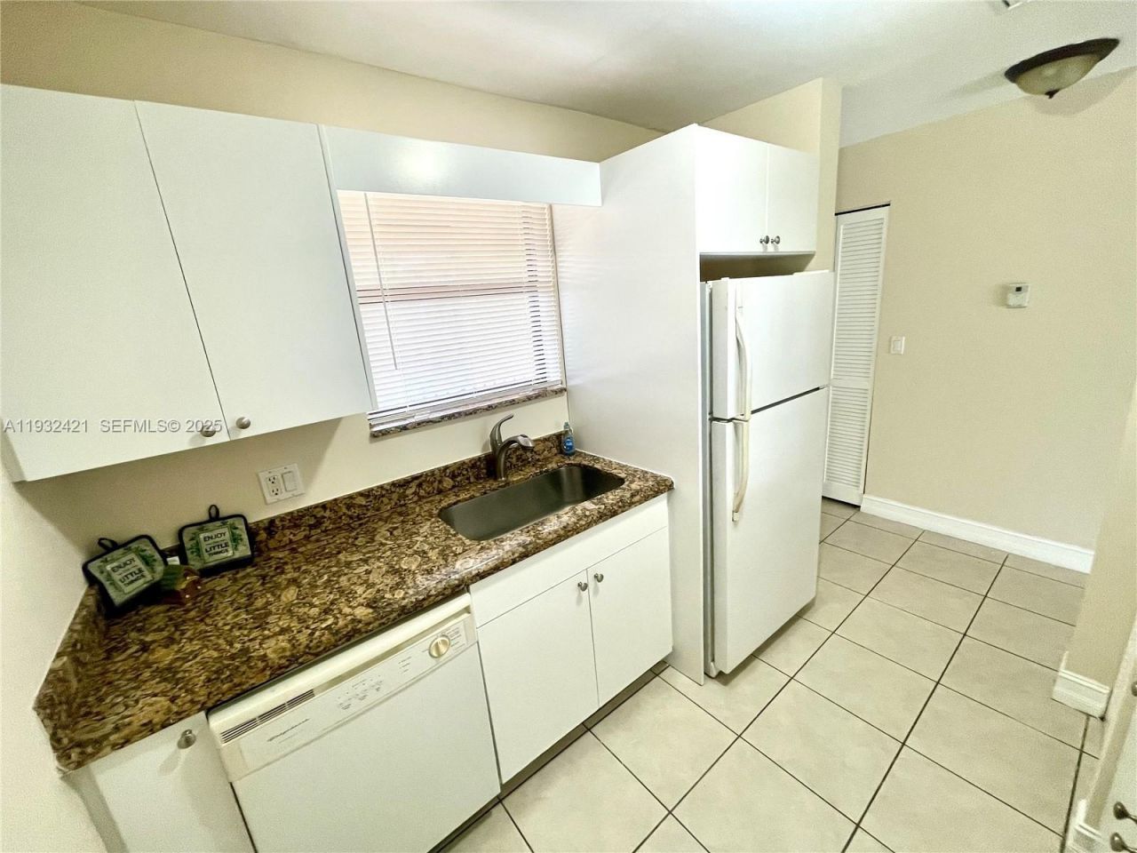11453 NW 39th Ct, Unit 310-2, Coral Springs, FL 33065 Photo