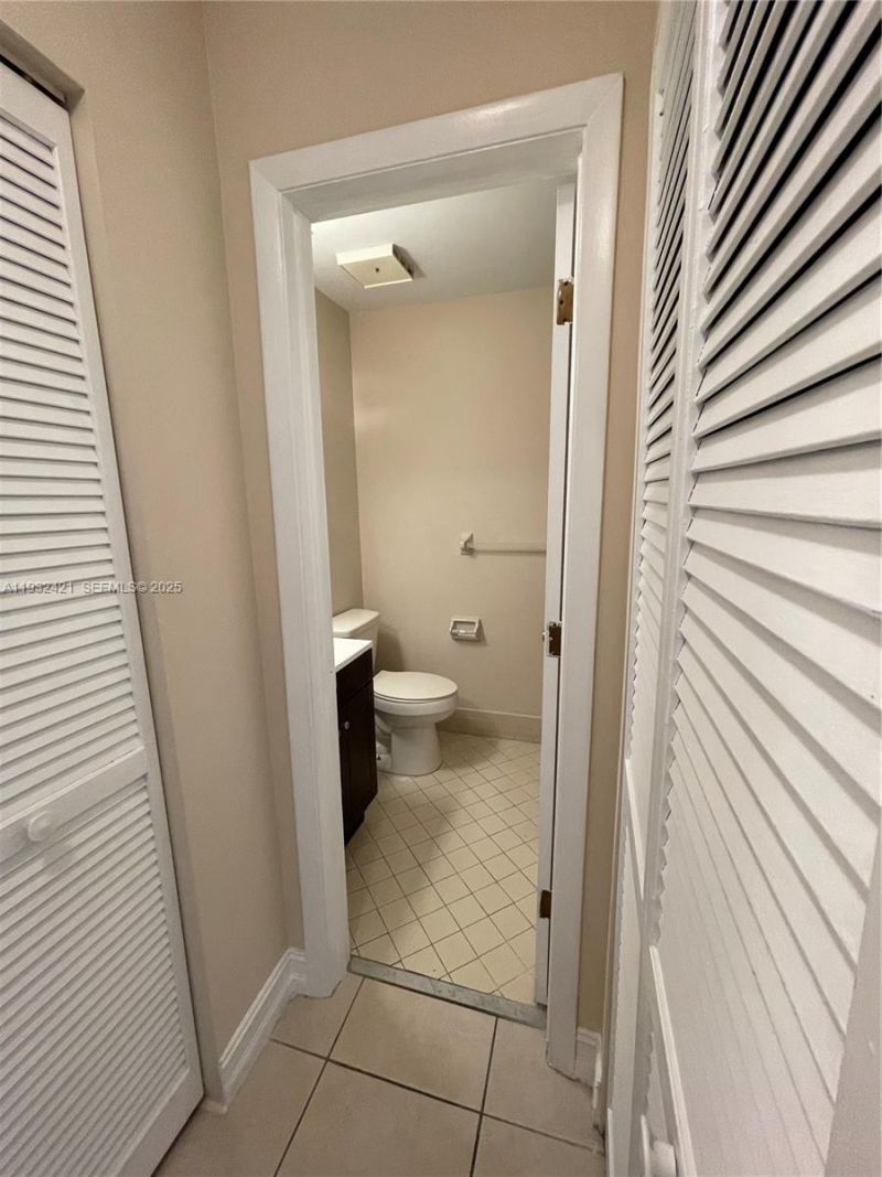 11453 NW 39th Ct, Unit 310-2, Coral Springs, FL 33065 Photo