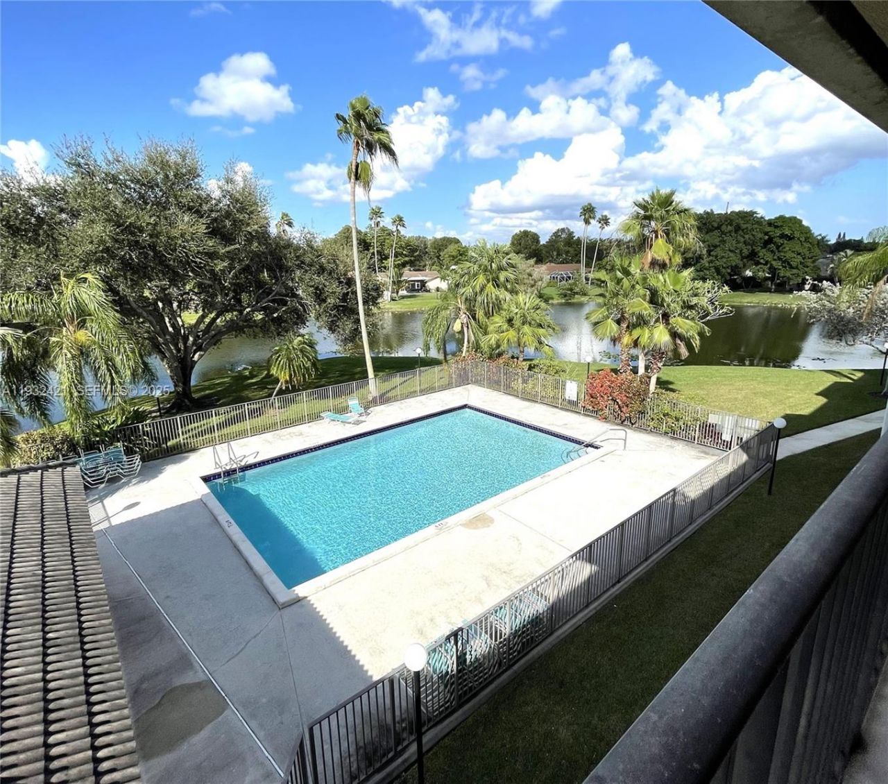 11453 NW 39th Ct, Unit 310-2, Coral Springs, FL 33065 Photo