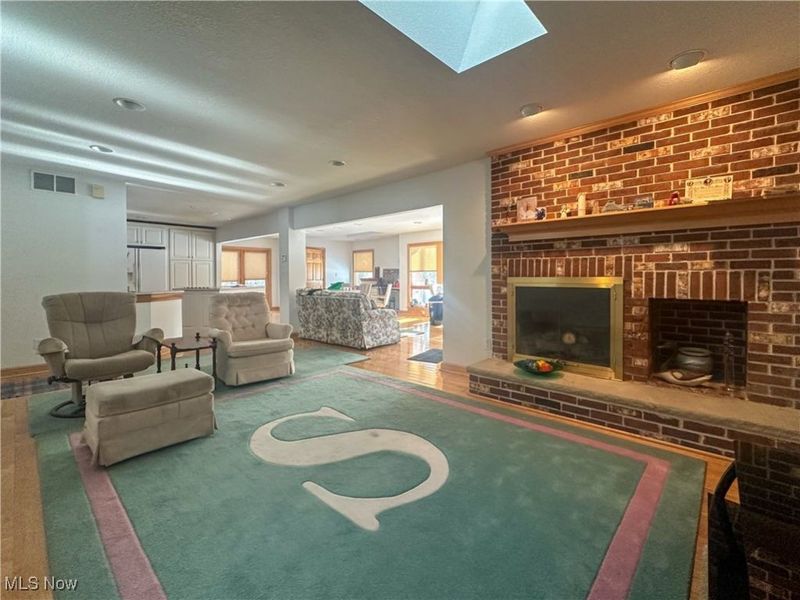 706 Shadowood Lane SE, Howland, OH 44484 Photo 11