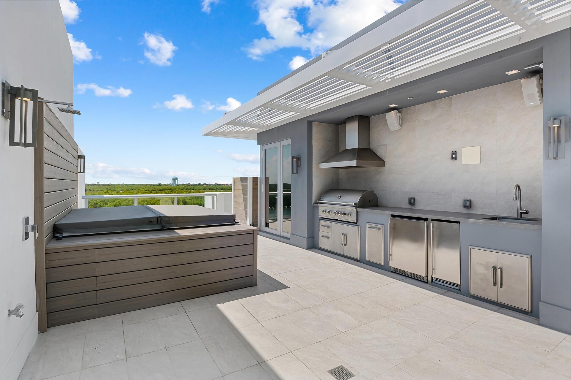 2880 N Ocean Drive, Hollywood, FL 33019 Photo