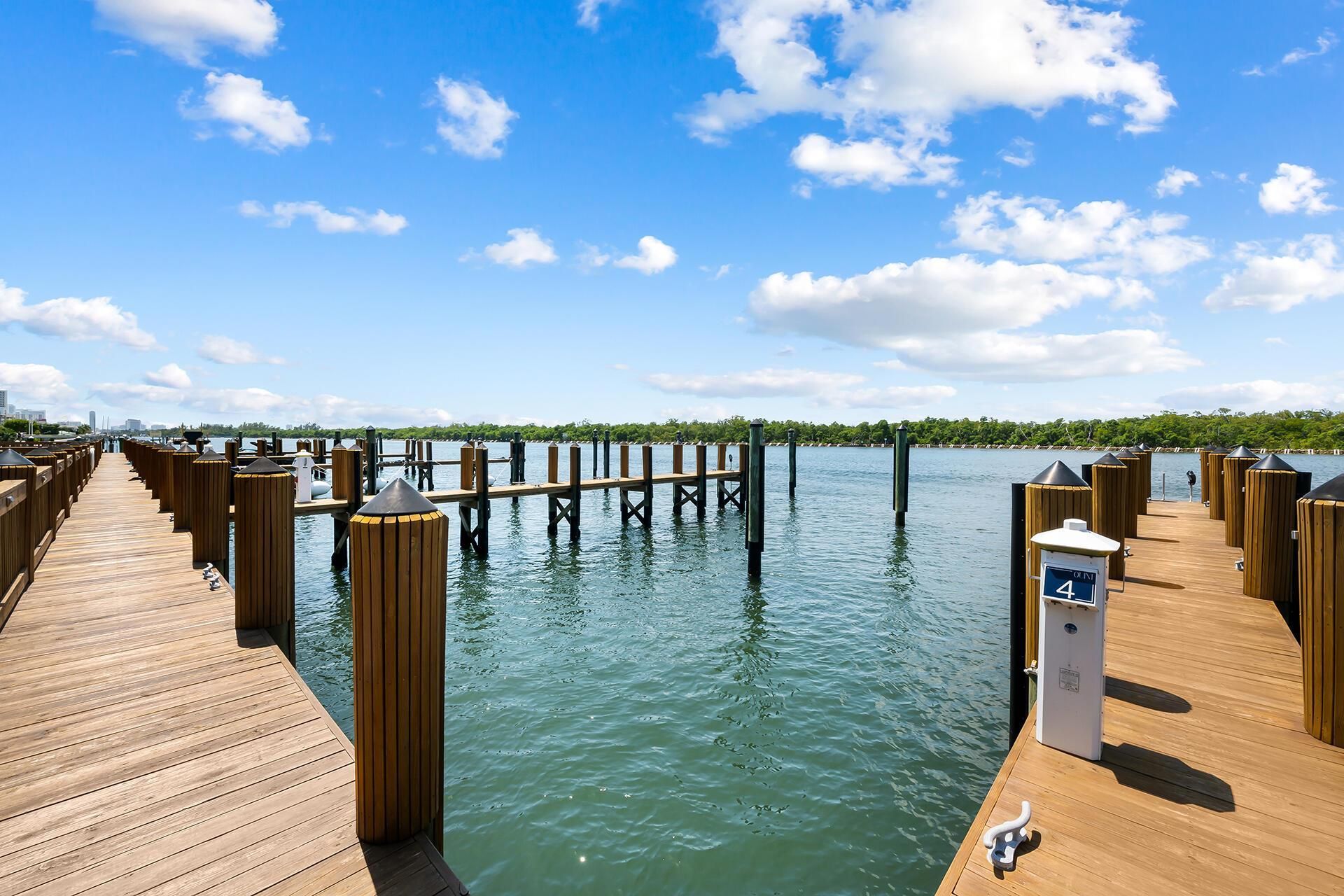 2880 N Ocean Drive, Hollywood, FL 33019 Photo