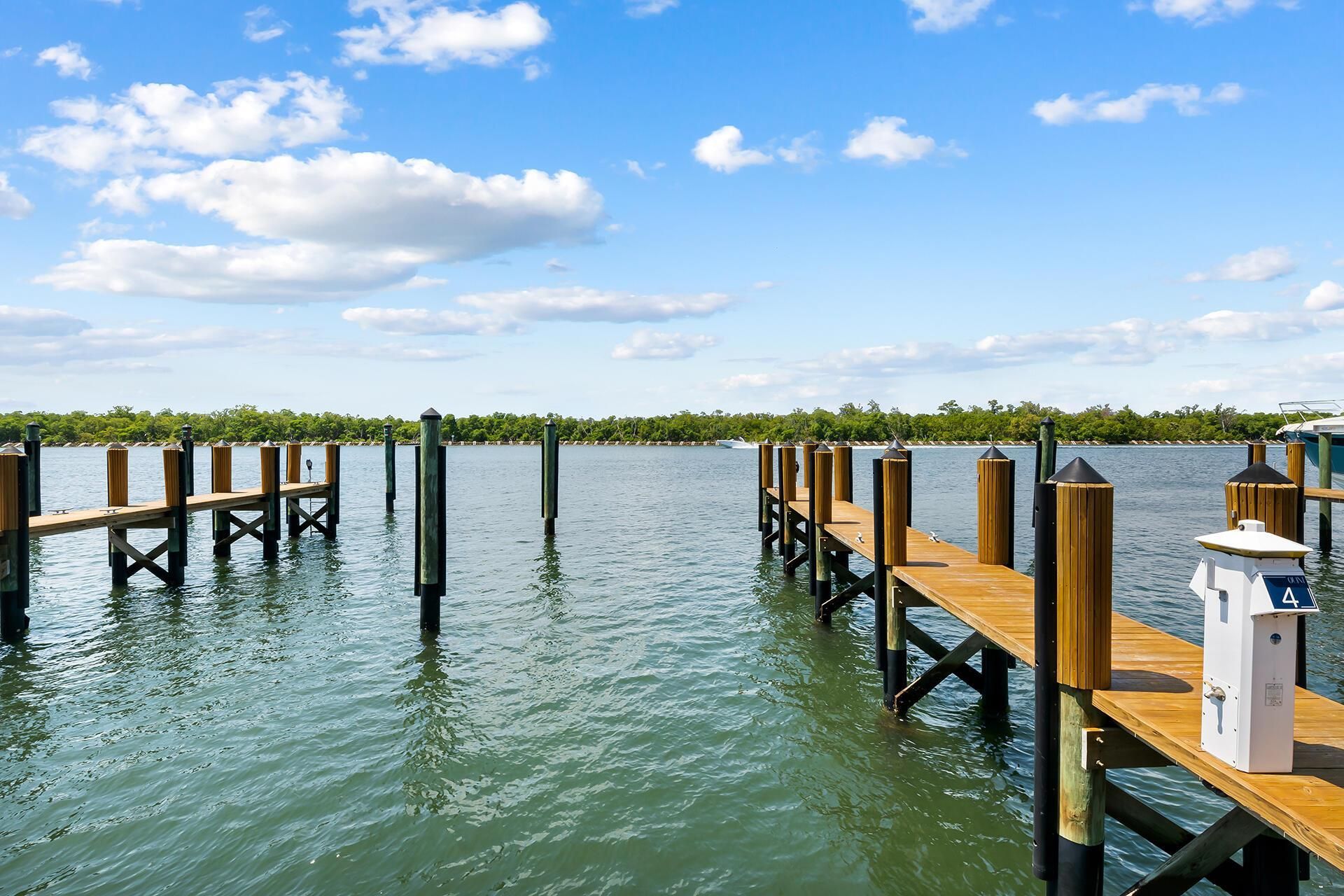 2880 N Ocean Drive, Hollywood, FL 33019 Photo