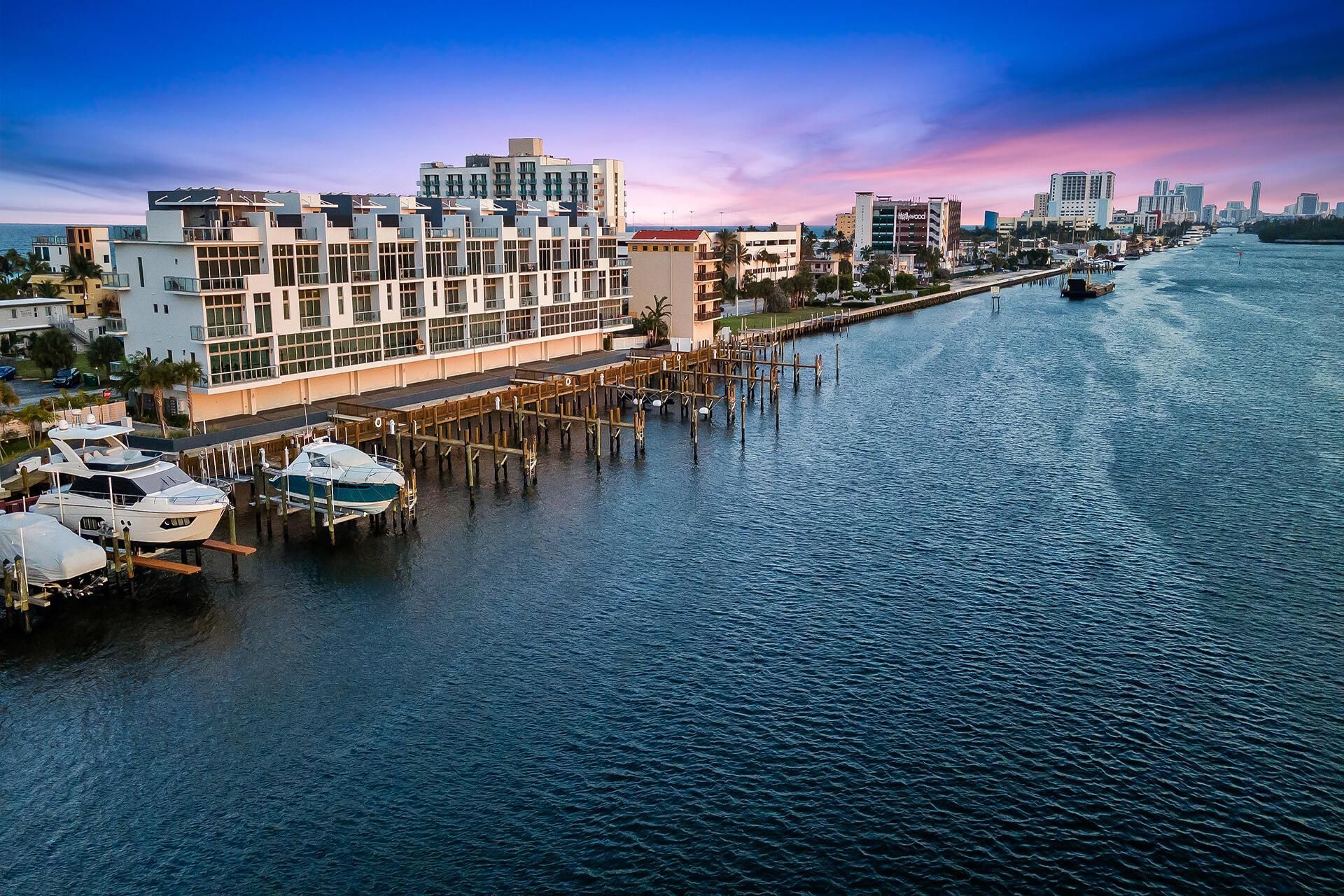 2880 N Ocean Drive, Hollywood, FL 33019 Photo