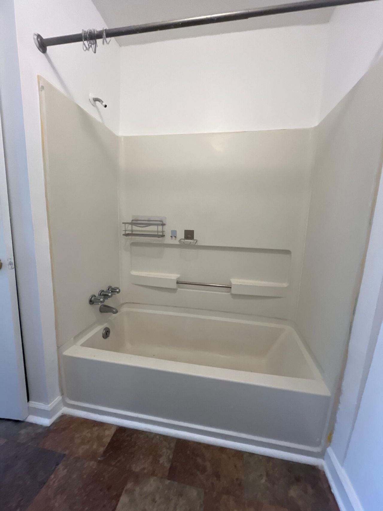 126 Alexander Street Photo 6