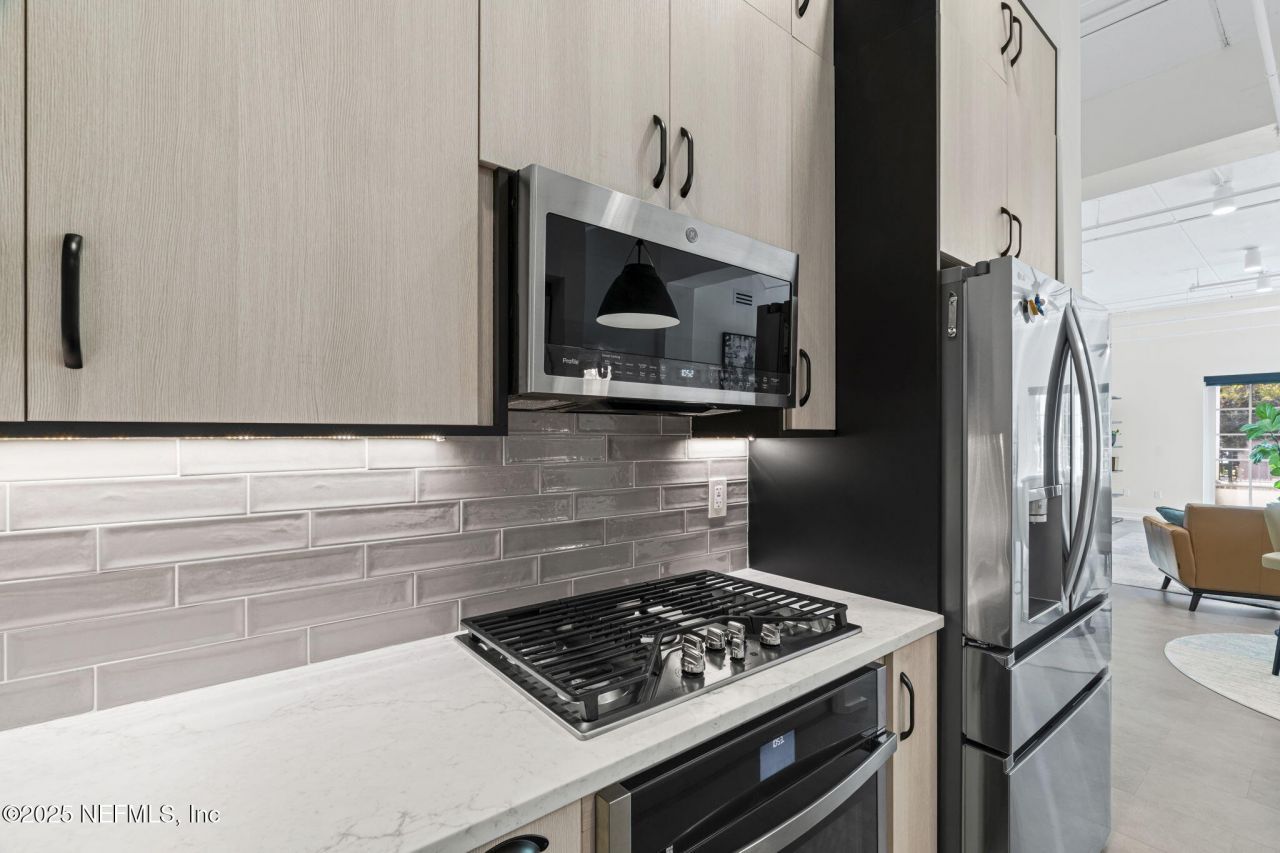 1661 Riverside Avenue, Unit 214, Jacksonville, FL 32204 Photo