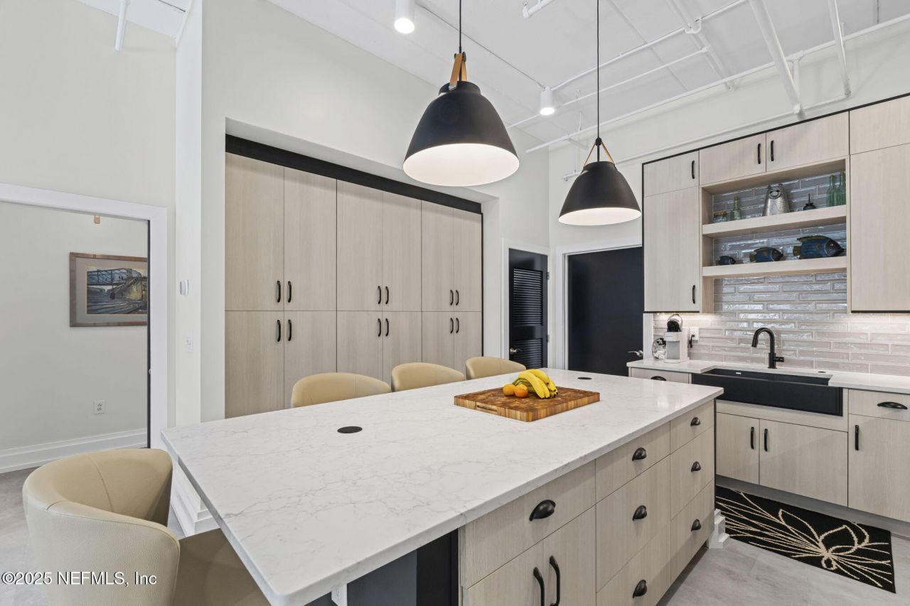 1661 Riverside Avenue, Unit 214, Jacksonville, FL 32204 Photo