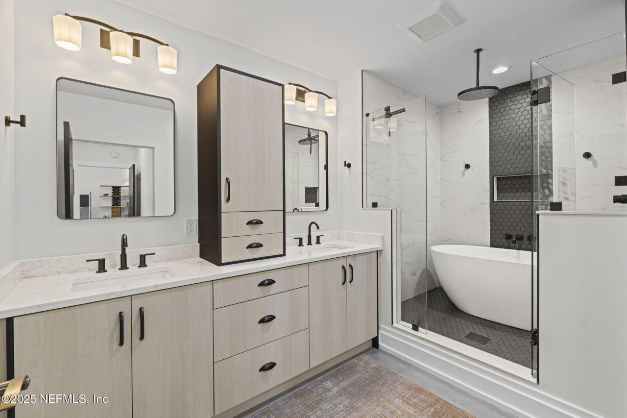 1661 Riverside Avenue, Unit 214, Jacksonville, FL 32204 Photo