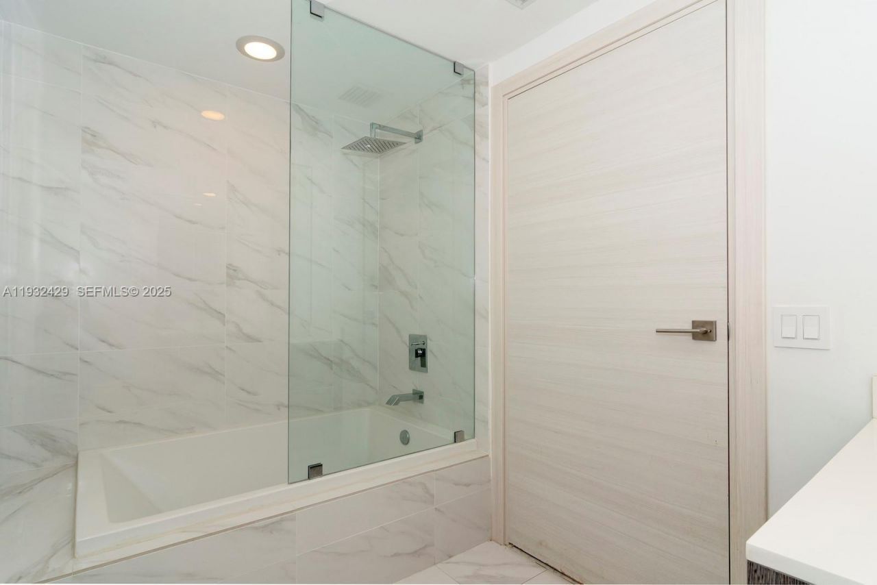 801 S Miami Ave, Unit 1409, Miami, FL 33130 Photo