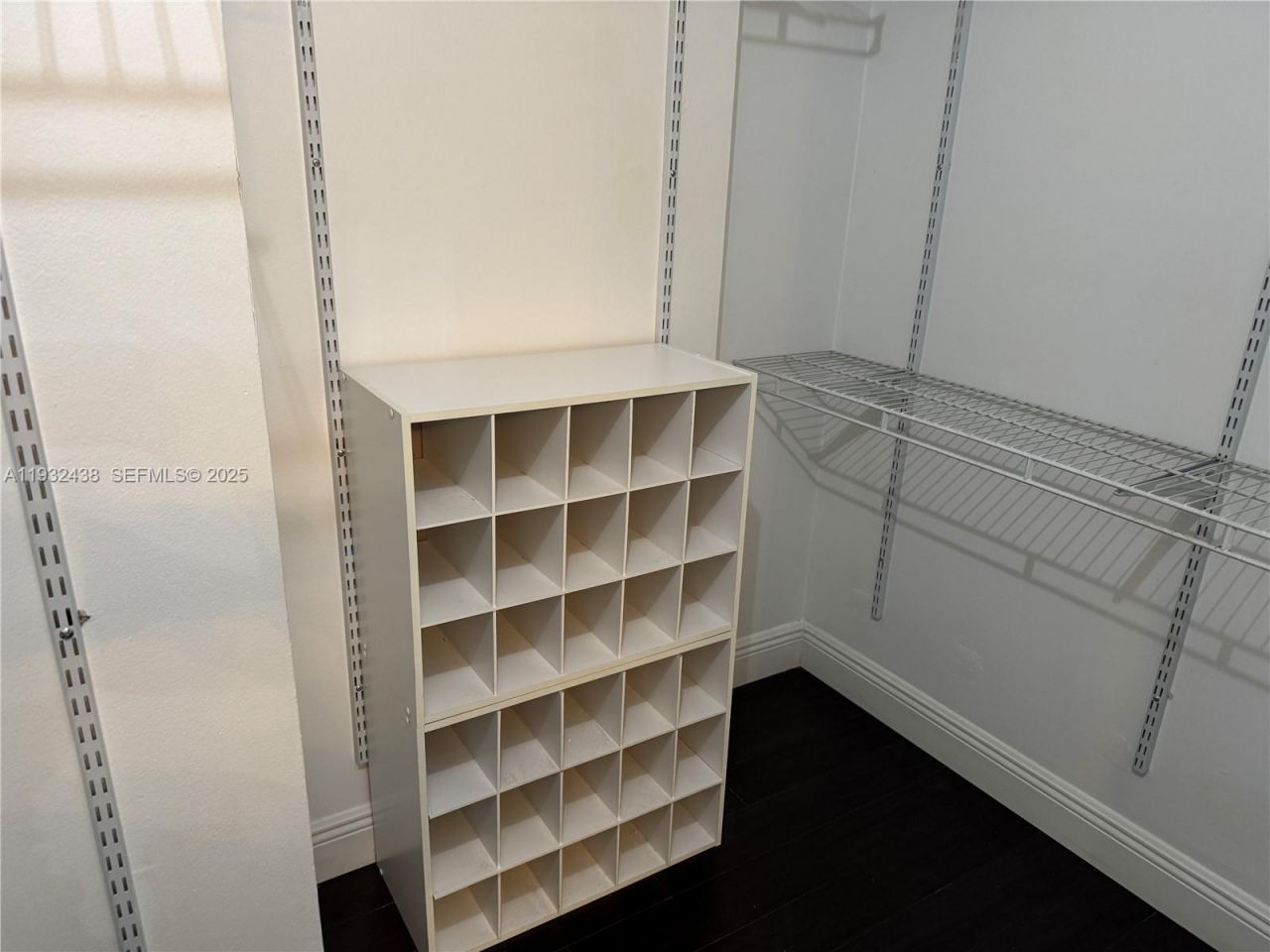 185 Lakeview Dr, Unit 101, Weston, FL 33326 Photo