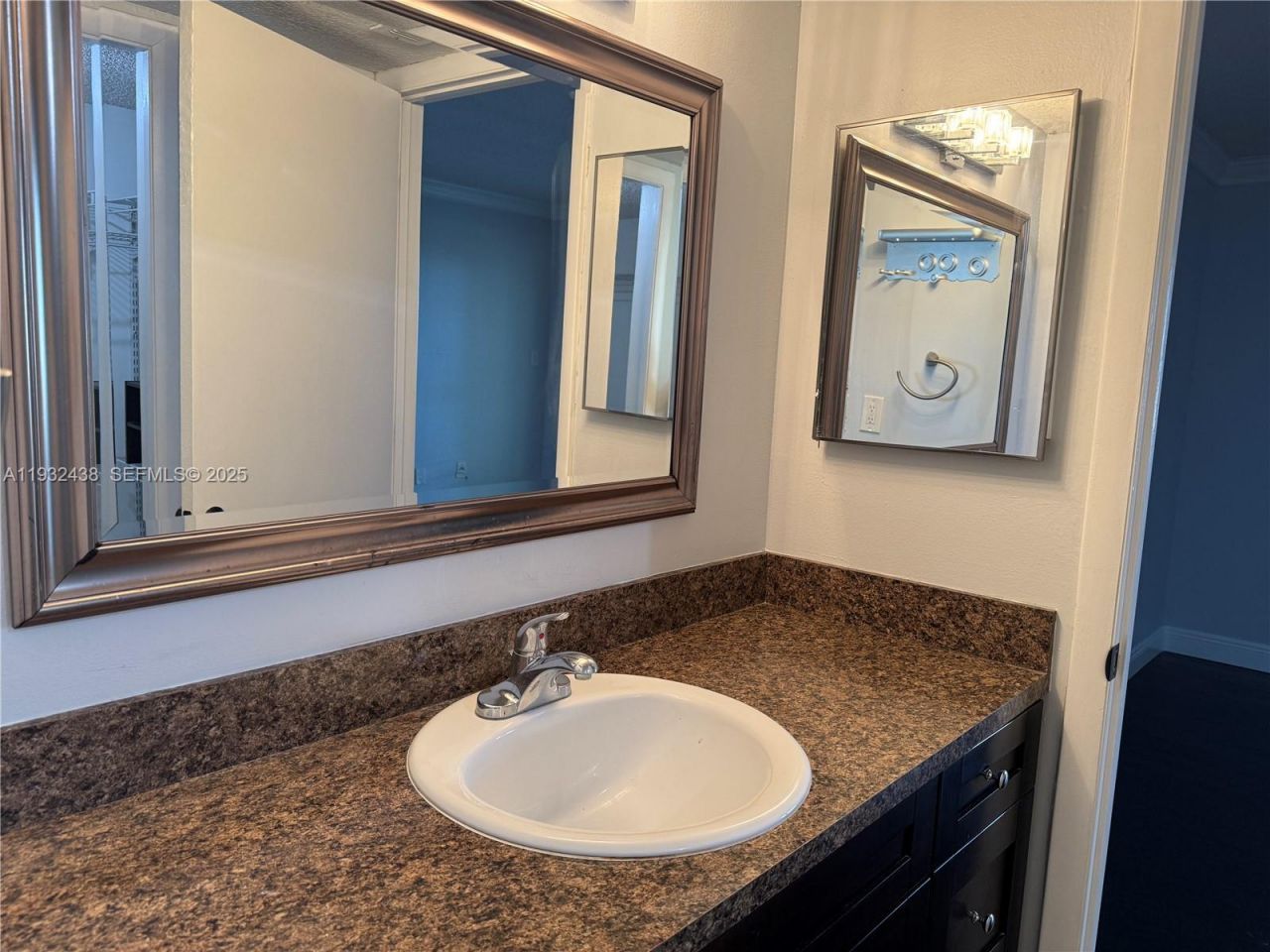 185 Lakeview Dr, Unit 101, Weston, FL 33326 Photo