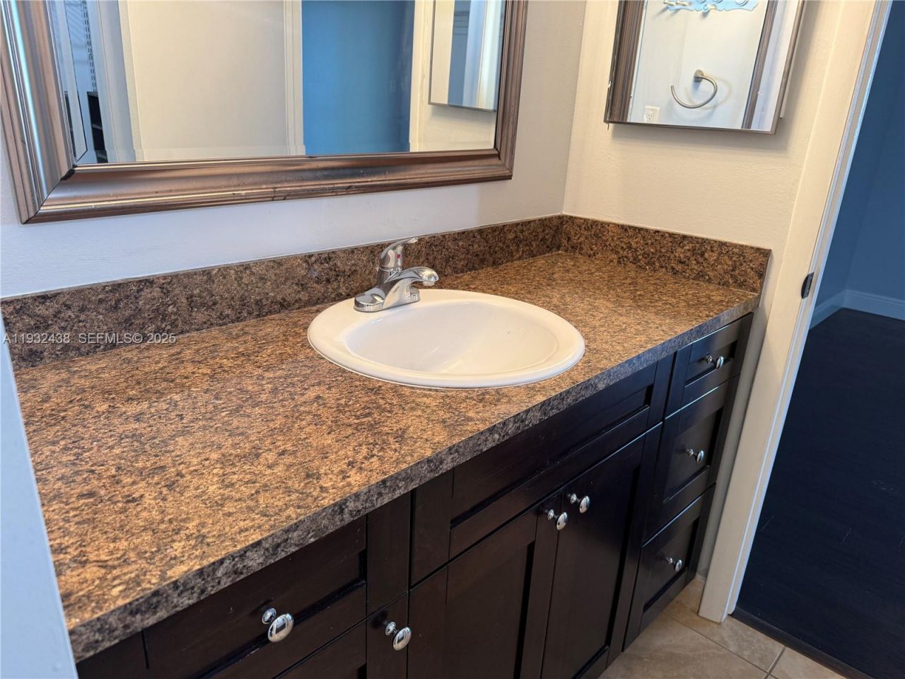 185 Lakeview Dr, Unit 101, Weston, FL 33326 Photo