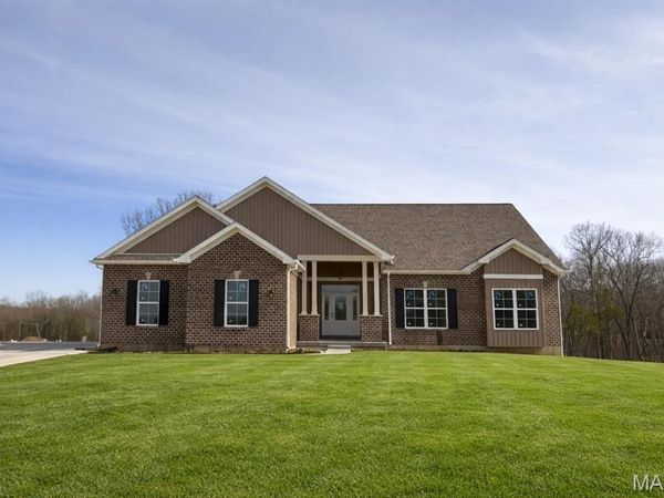 308 Schaper Estates Xing, Foristell, MO 63348