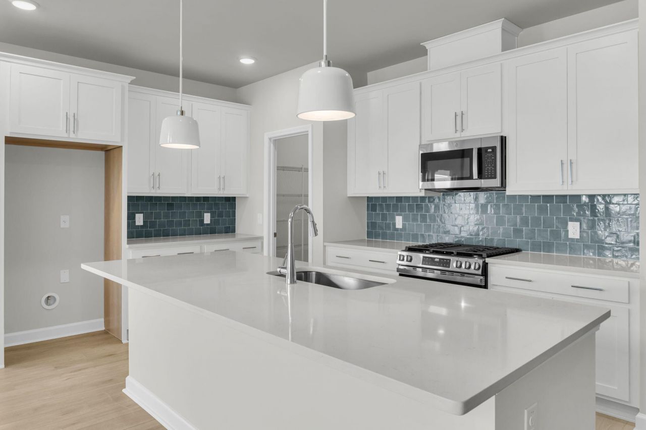 5243 Cottage Landing Drive Photo 10