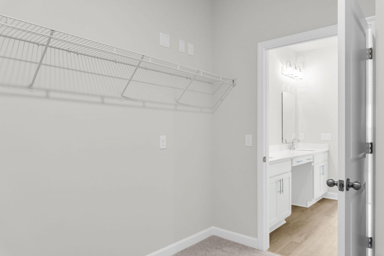 5243 Cottage Landing Drive Photo 28