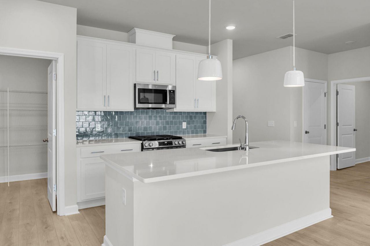 5243 Cottage Landing Drive Photo 9