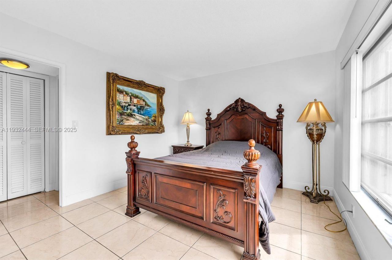 2800 N Palm Aire Dr, Unit 309, Pompano Beach, FL 33069 Photo