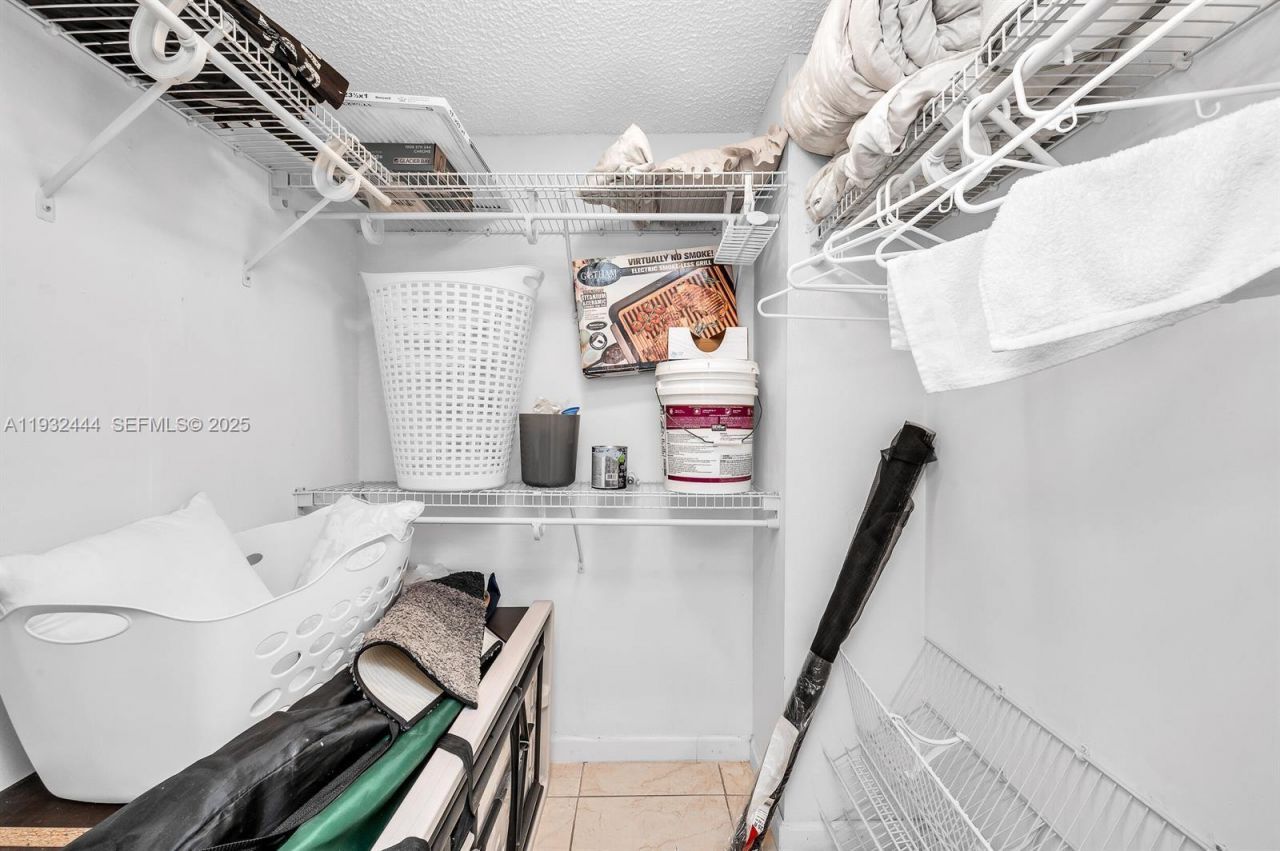 2800 N Palm Aire Dr, Unit 309, Pompano Beach, FL 33069 Photo