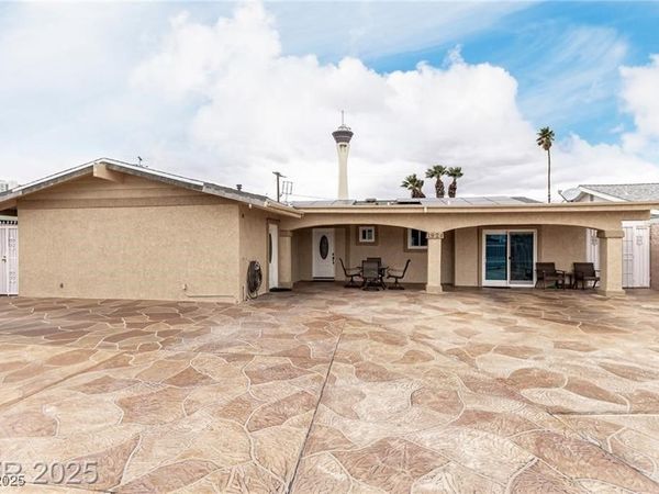 1924 S 6th Street, Las Vegas, NV 89104