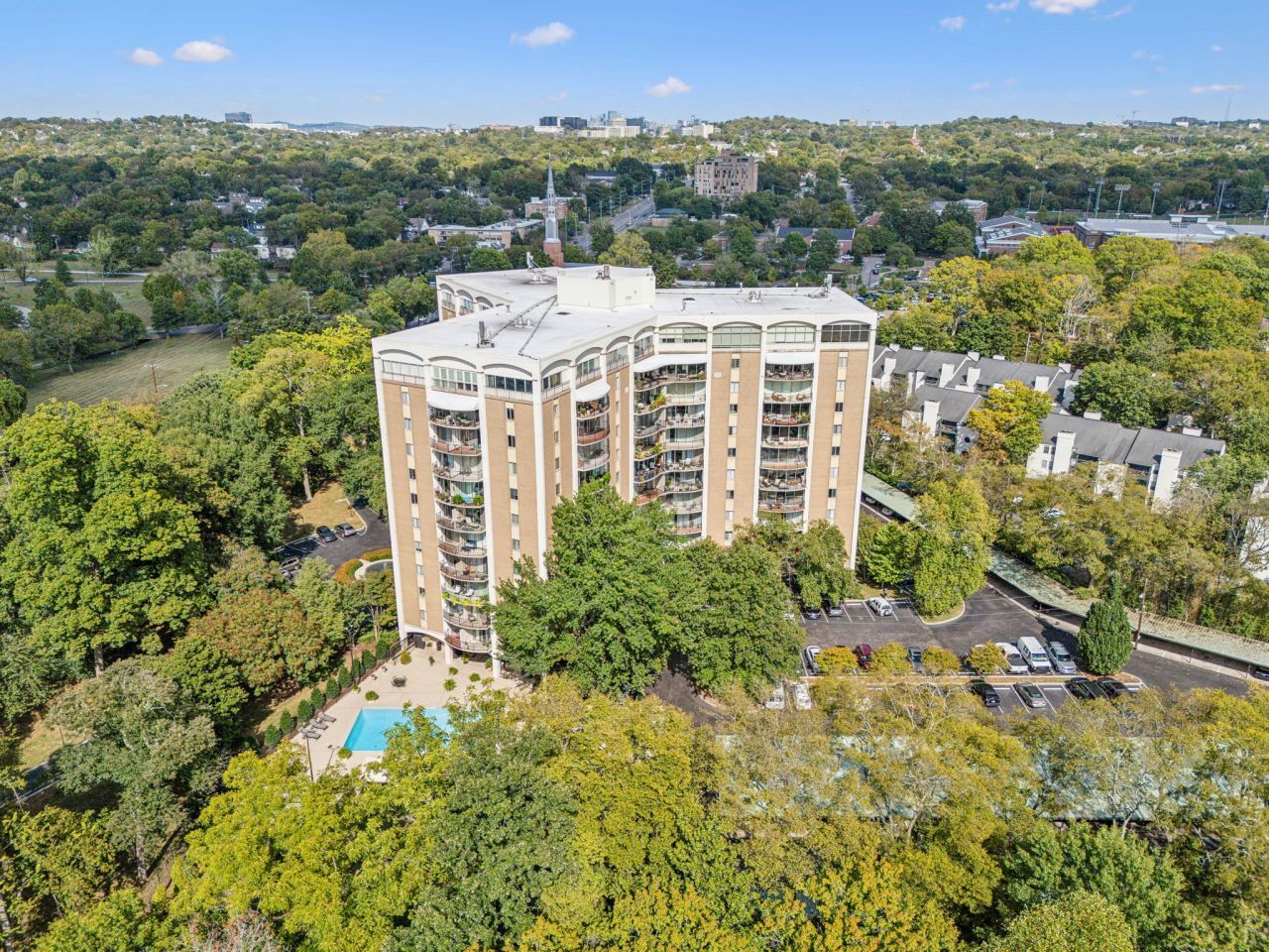 4215 Harding Pike, Unit 306, Nashville, TN 37205 Main Photo