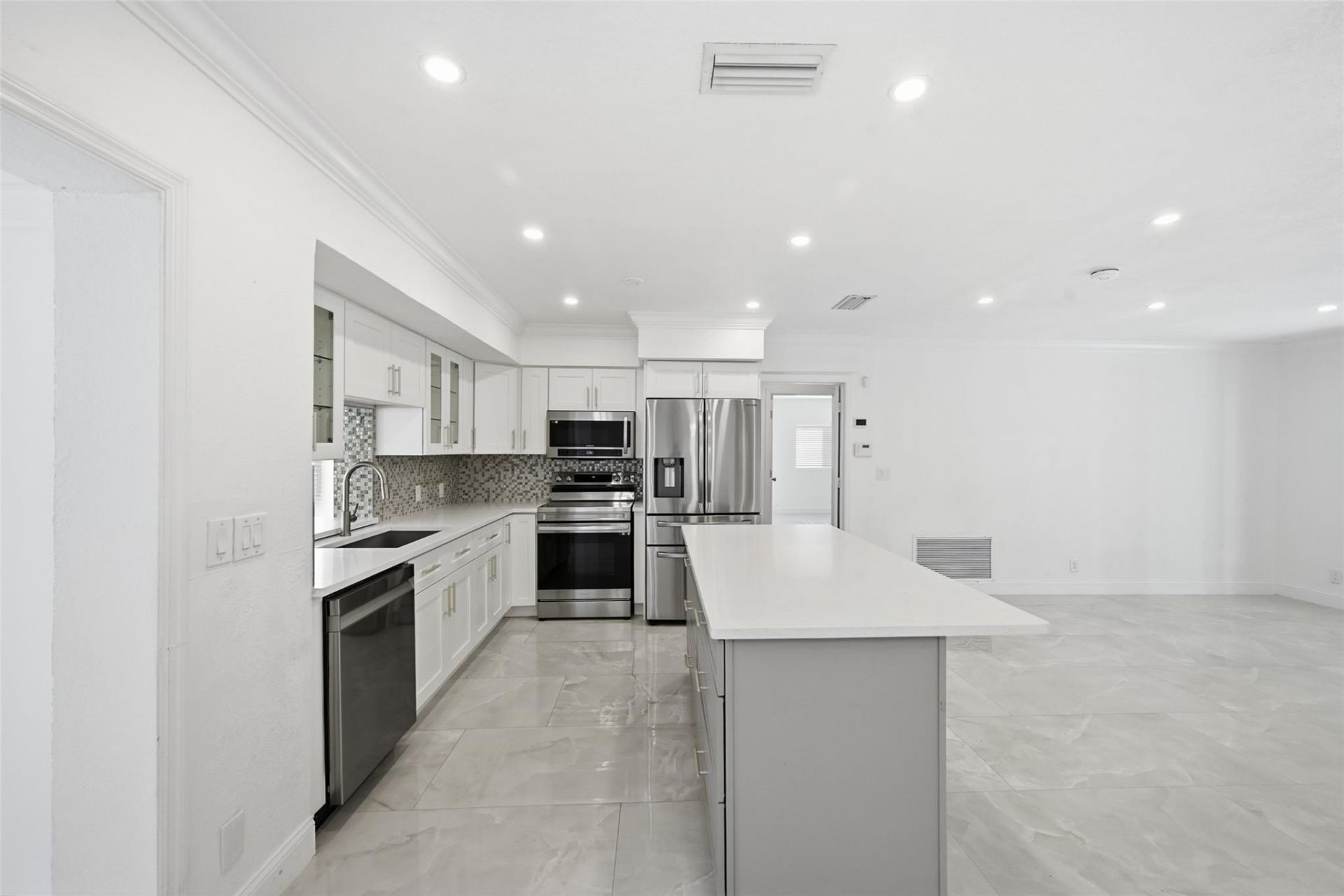 1400 SE 8th Avenue, Deerfield Beach, FL 33441 Photo