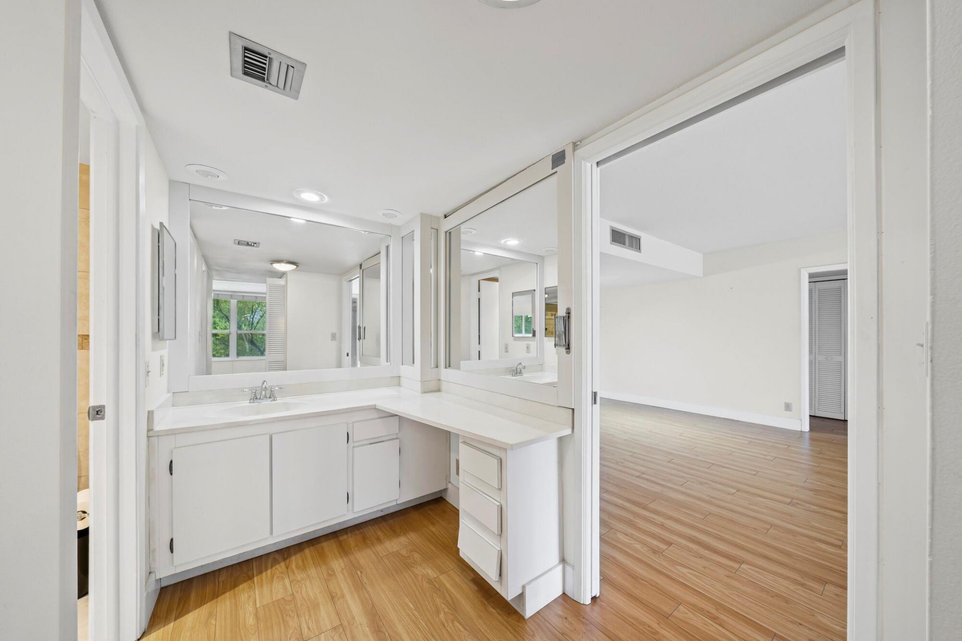 4007 N Cypress Drive, Unit 204, Pompano Beach, FL 33069 Photo