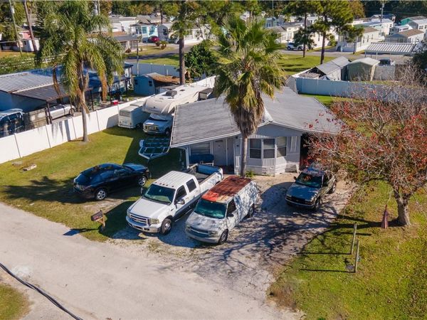 2753 BURROWS AVENUE, KISSIMMEE, FL 34744