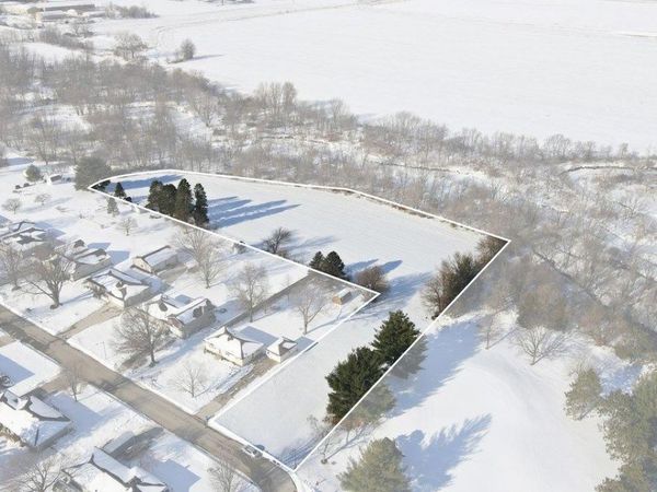 730 Iowa Street, Denver, IA 50622