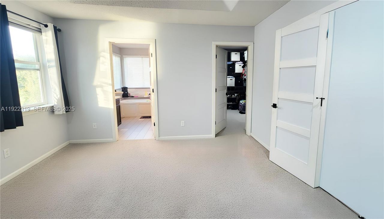 1308 SW 181st Ave, Pembroke Pines, FL 33029 Photo