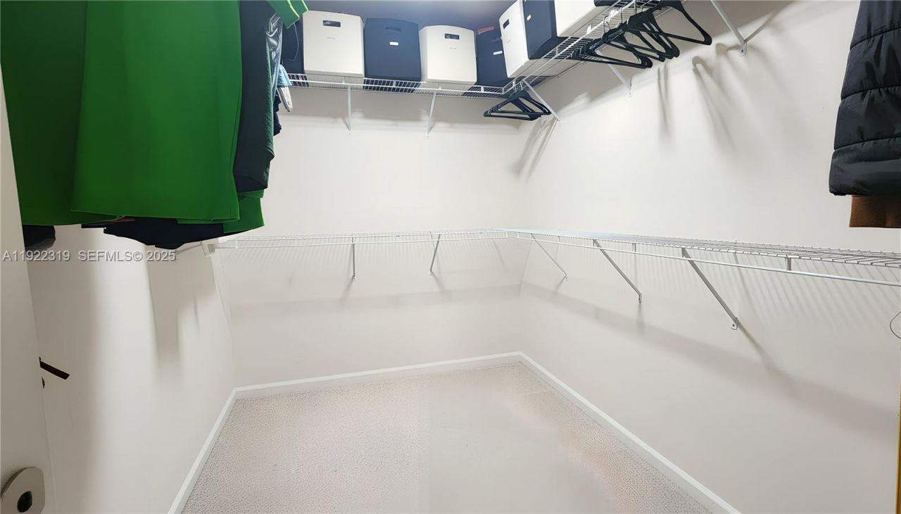 1308 SW 181st Ave, Pembroke Pines, FL 33029 Photo