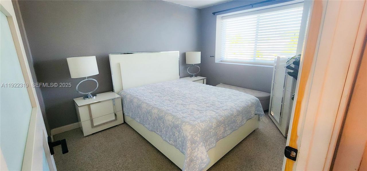 1308 SW 181st Ave, Pembroke Pines, FL 33029 Photo