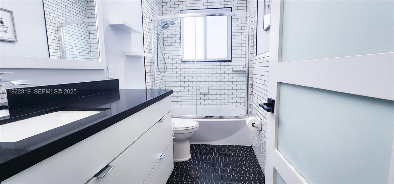 1308 SW 181st Ave, Pembroke Pines, FL 33029 Photo