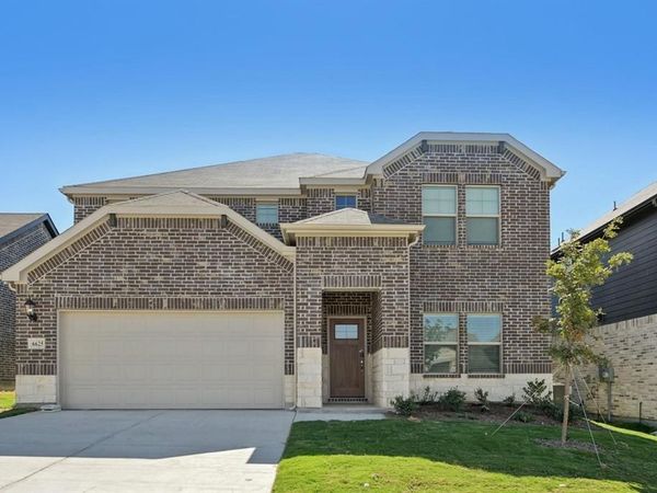 6625 Valley Lake Lane, Fort Worth, TX 76123