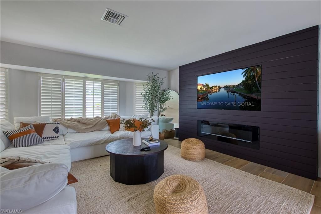 154 SW 52nd St, Cape Coral, FL 33914 Photo