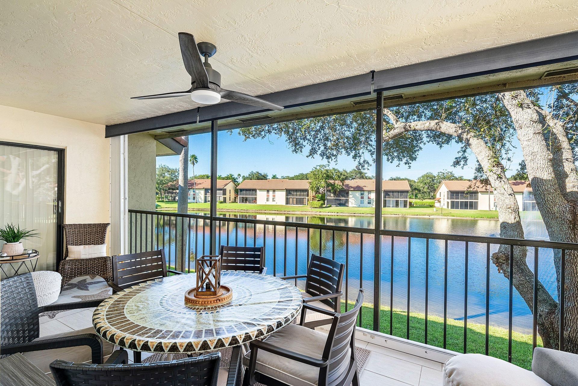 10423 S Circle Lake Drive, Unit 202, Boynton Beach, FL 33437 Photo