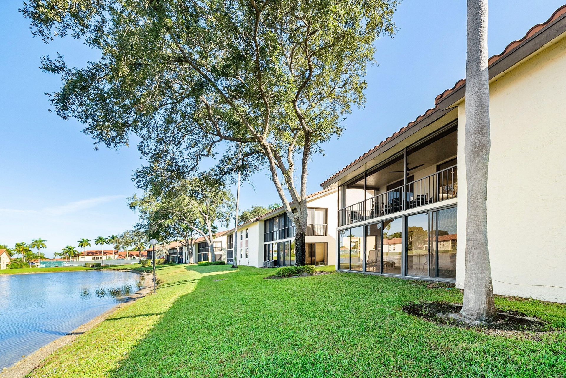 10423 S Circle Lake Drive, Unit 202, Boynton Beach, FL 33437 Photo