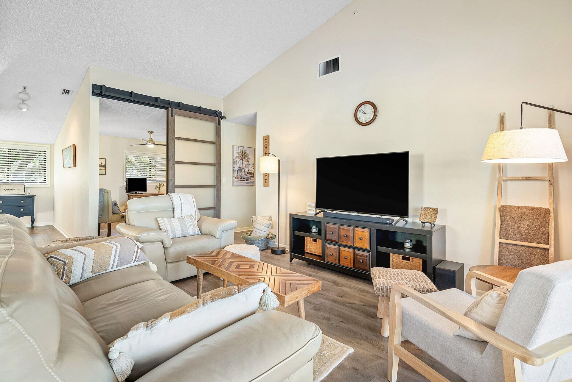 10423 S Circle Lake Drive, Unit 202, Boynton Beach, FL 33437 Photo