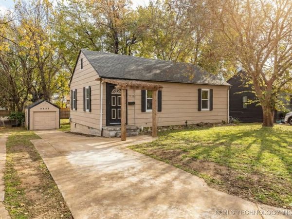 2223 S Oswego Avenue, Tulsa, OK 74114
