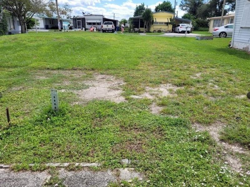 337 Lantern Ln , North Fort Myers, FL 33917 Photo