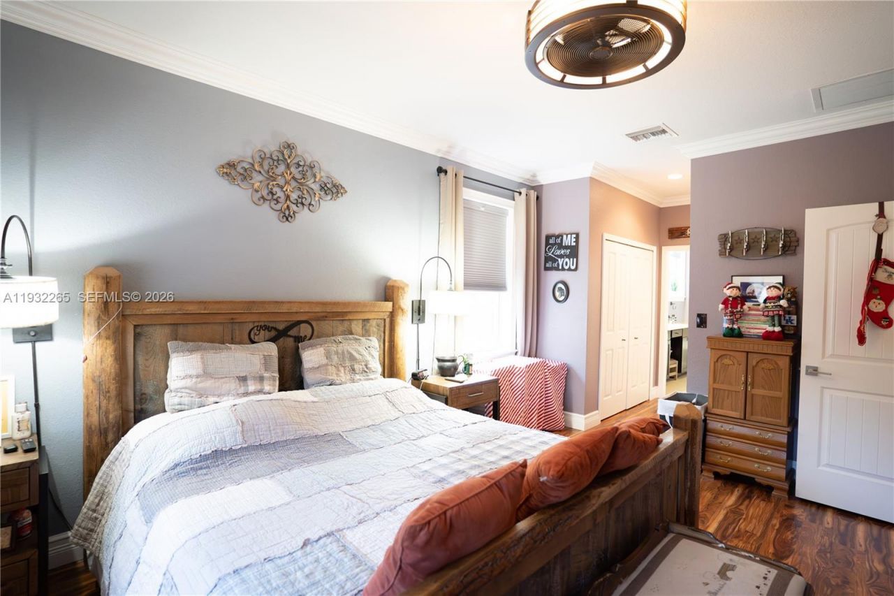 2135 NW 14th Ter, Homestead, FL 33030 Photo