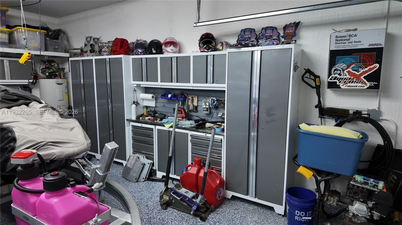 2135 NW 14th Ter, Homestead, FL 33030 Photo