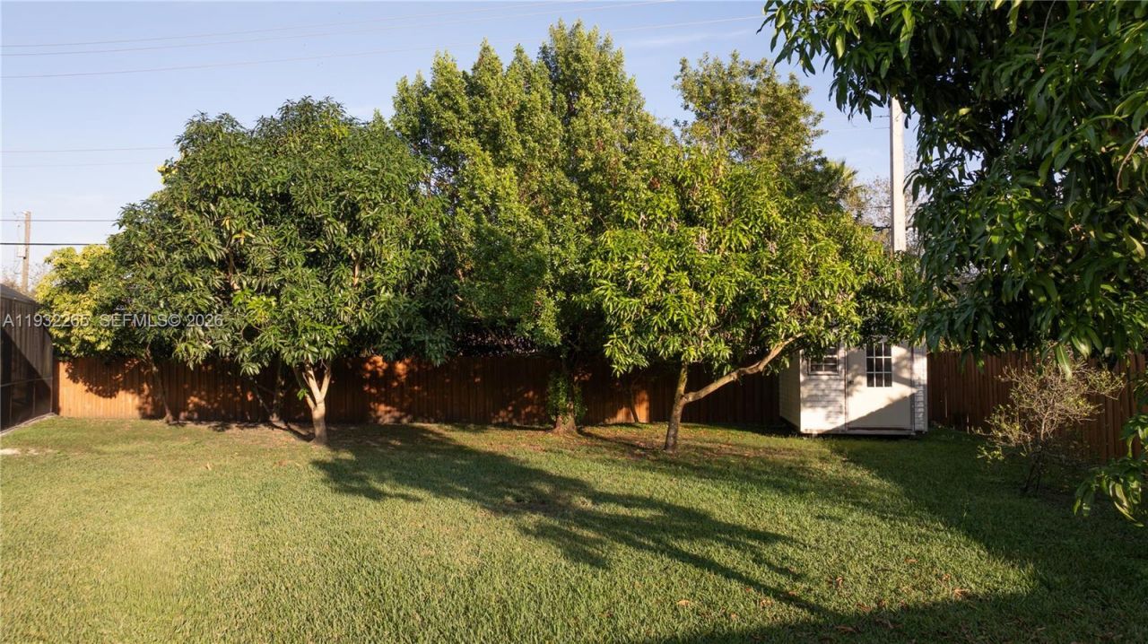 2135 NW 14th Ter, Homestead, FL 33030 Photo