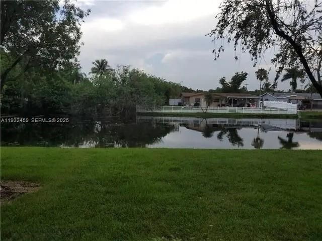 10160 NW 24th Pl , Unit 205, Sunrise, FL 33322 Photo