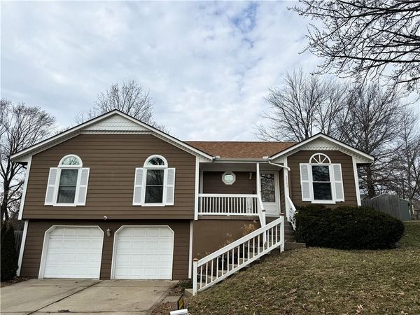 3524 S Maybrook Avenue, Independence, MO 64055