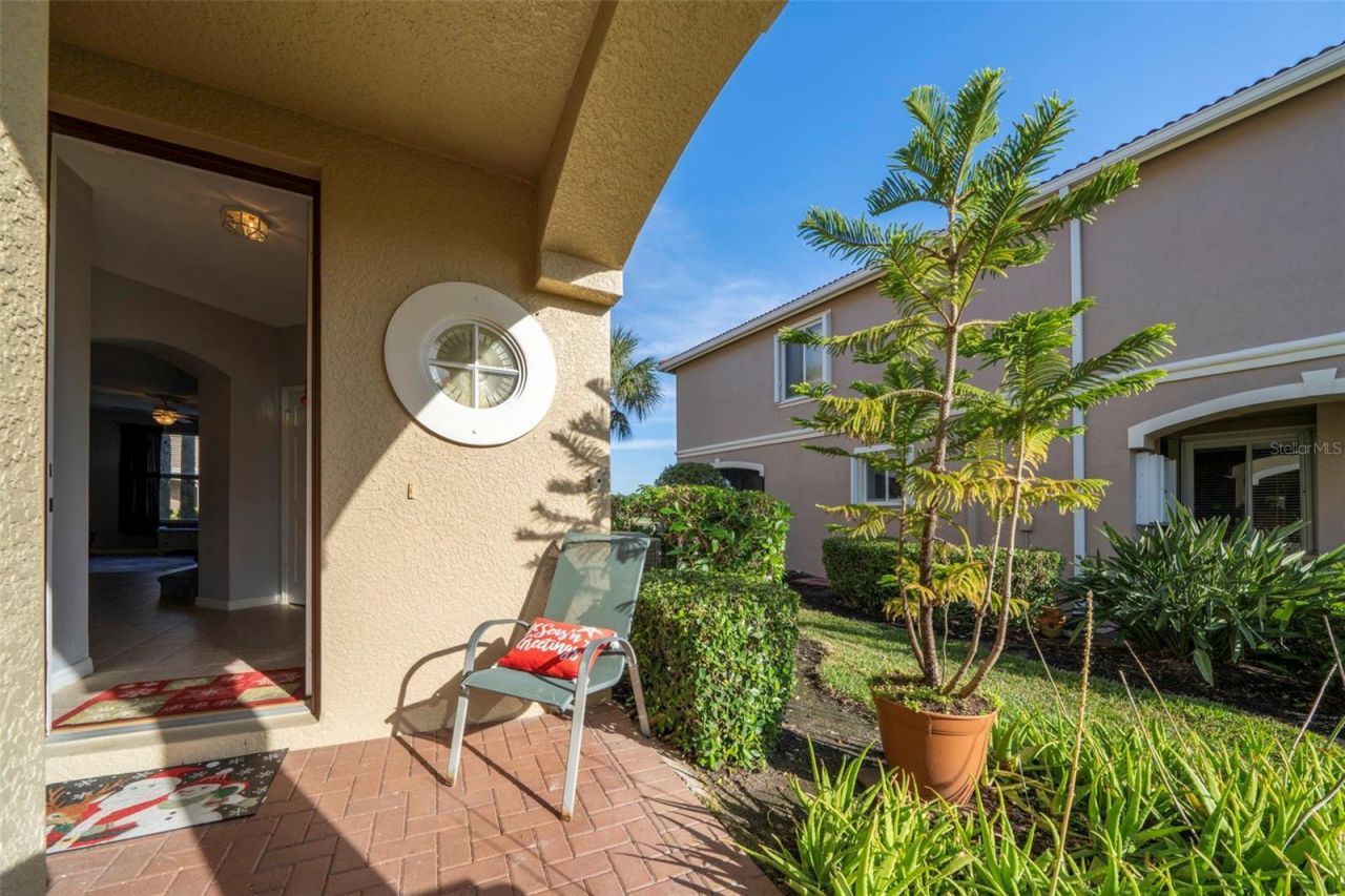 3372 Dandolo Circle, Cape Coral, FL 33909 Photo