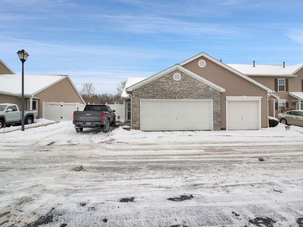 6967 Remsen Drive, Canal Winchester, OH 43110