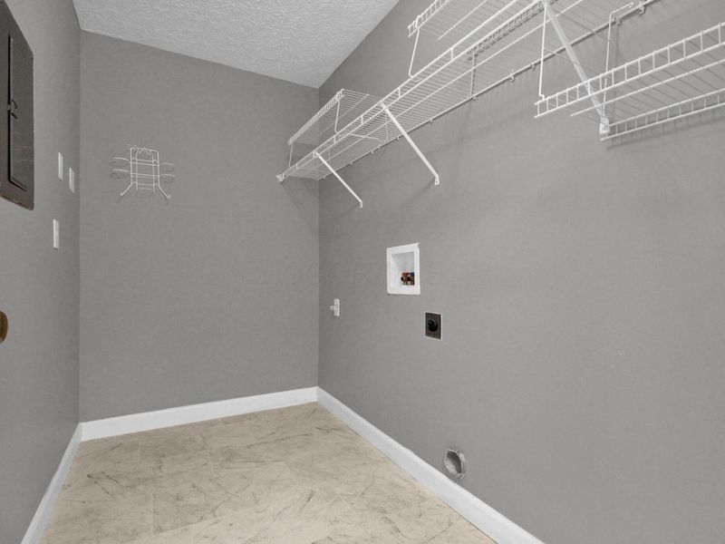 6967 Remsen Drive, Canal Winchester, OH 43110 Photo 23