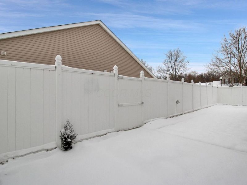 6967 Remsen Drive, Canal Winchester, OH 43110 Photo 25