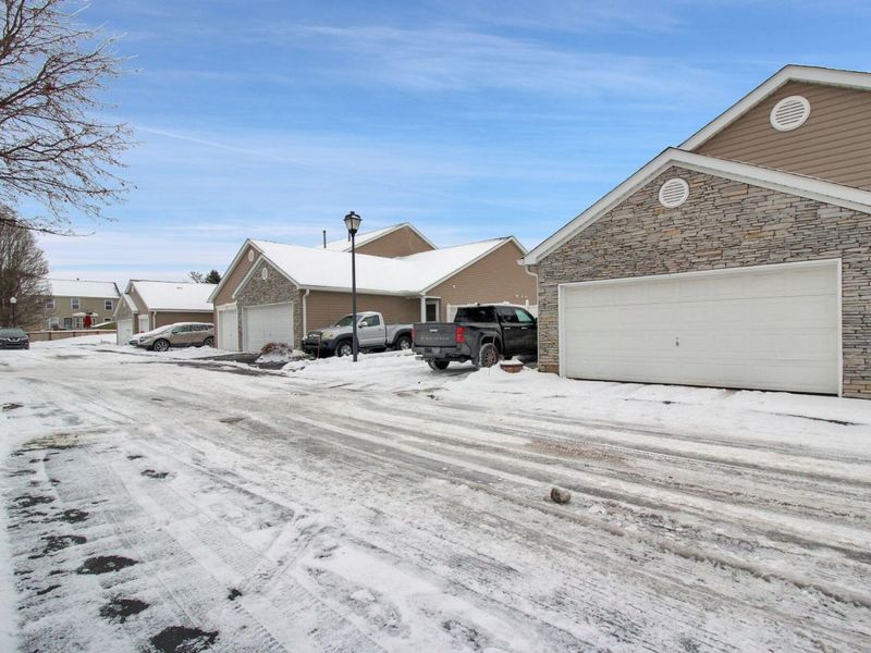 6967 Remsen Drive, Canal Winchester, OH 43110 Photo 4